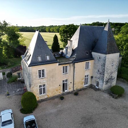 Chateau De La Vallade Saint-Porchaire Exterior photo